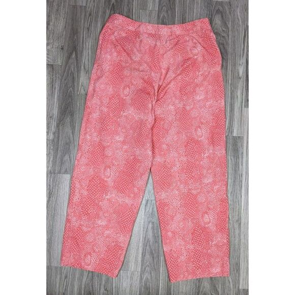 (3/$35) Mossimo Womens Size 10 Stretch Animal Print Pink Cropped Pants - Picture 2 of 11